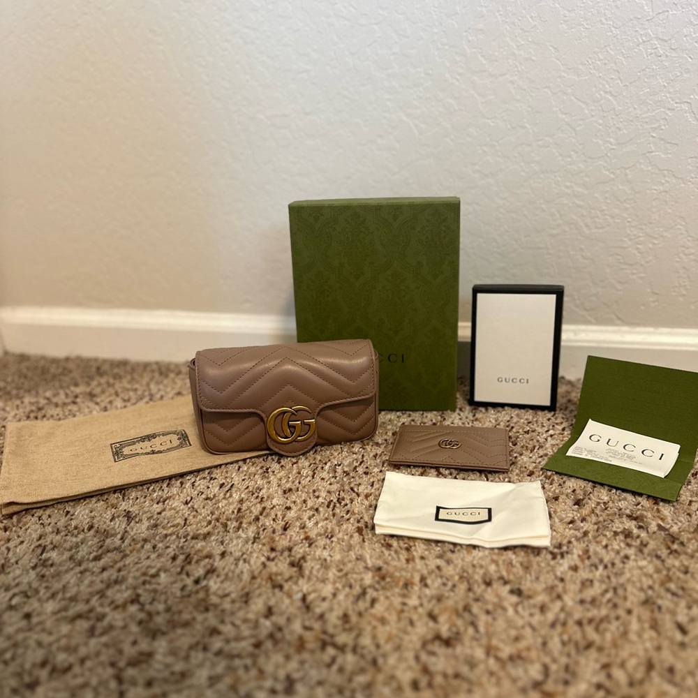 Gucci Marmont Super Mini bag with Marmont card holder